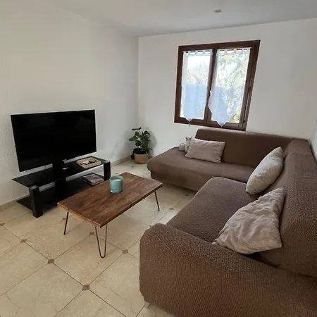 Maison Avec Grand Jardin - Cando *