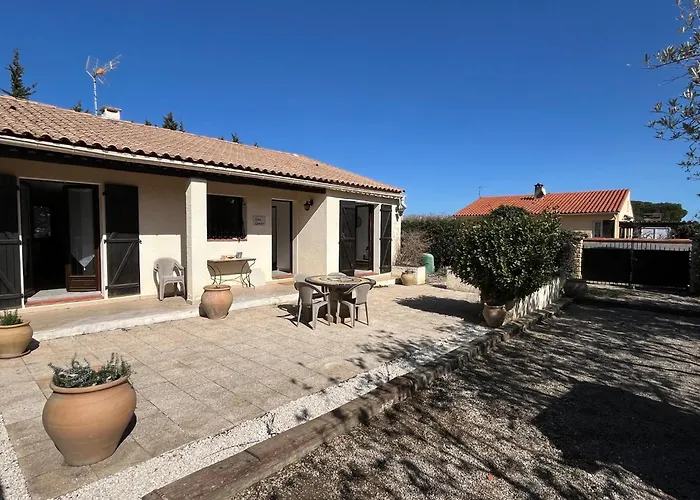 Maison Avec Grand Jardin - Cando 蒂伊